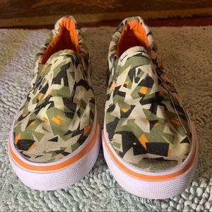 Lily & Dan slider sneakers in fun camo abstract print